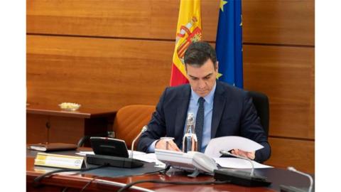 El presidente del Gobierno, Pedro Sánchez, durante la reunión del Consejo de Ministros celebrada este martes, 31 de marzo.