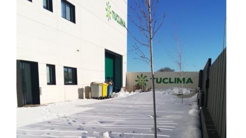 Imagen de la entrada de las instalaciones de Tuclima, en el polígono industrial de la Atalayuela (Madrid).
