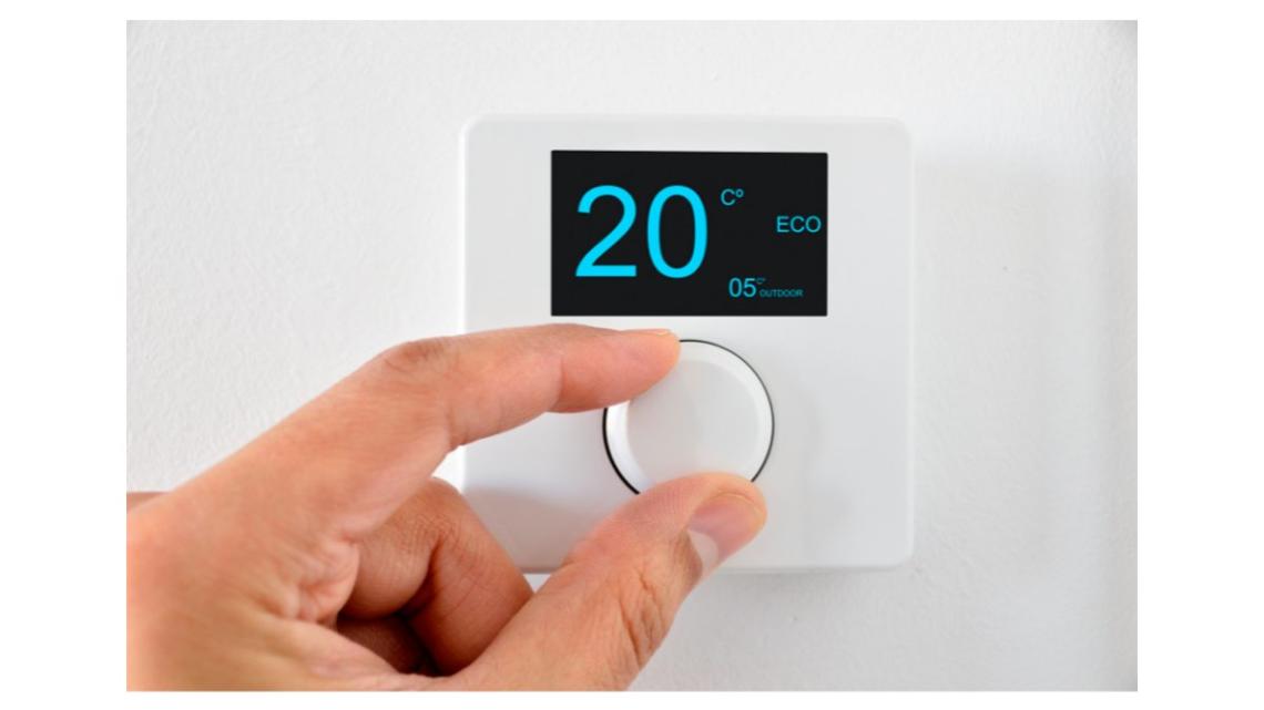 Desde Leroy Merlin destacan las funciones especiales de los termostatos inteligentes.