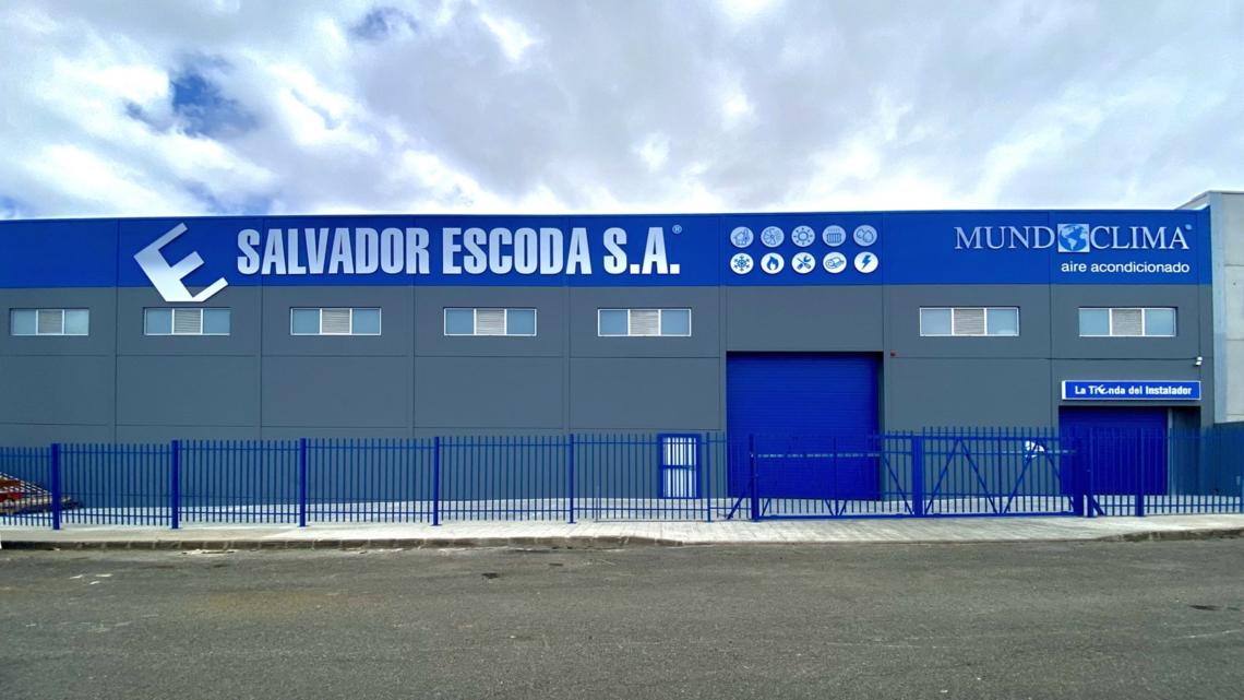 Punto de venta de Salvador Escoda en Las Palmas.