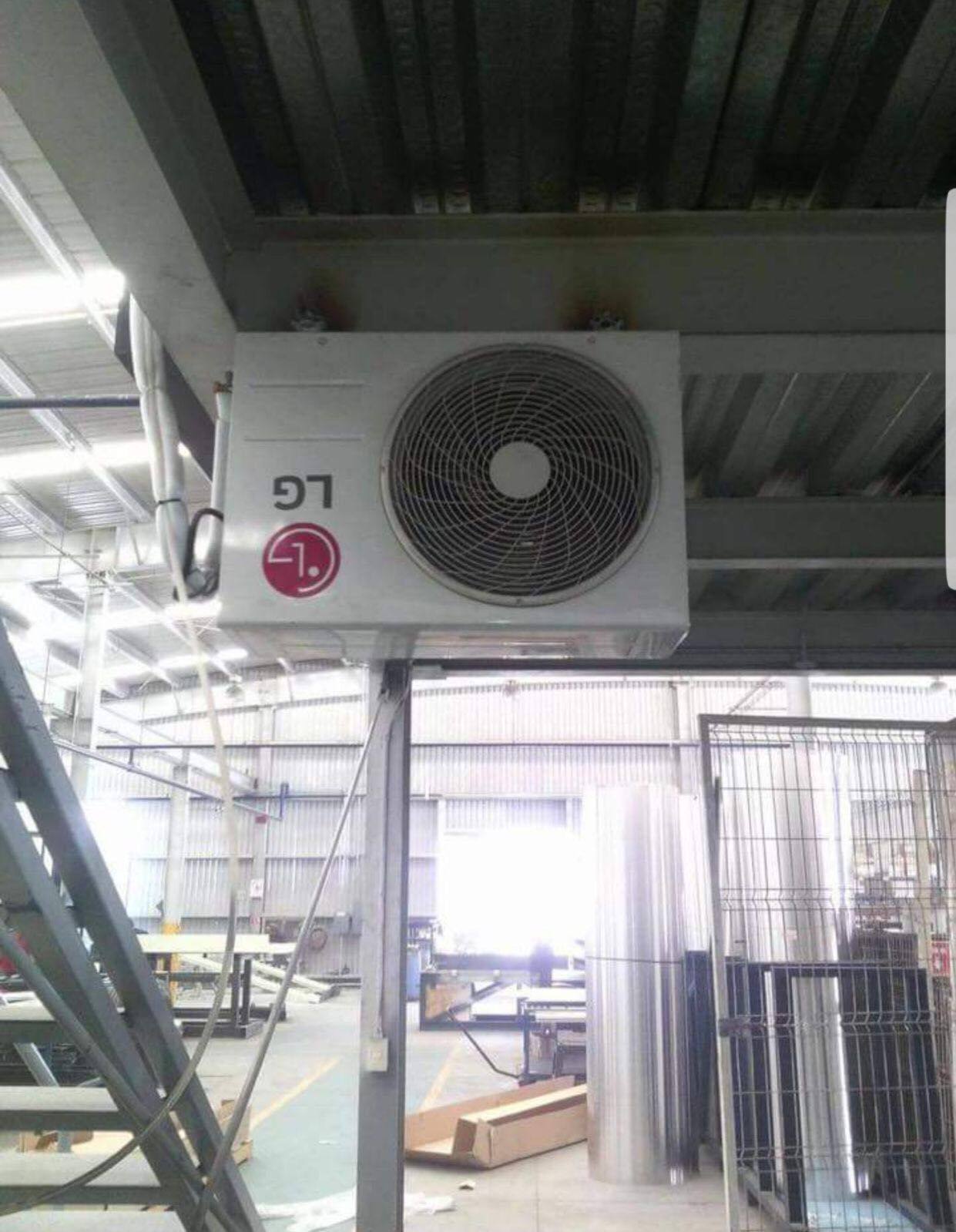 equipo aire acondicionado instalacion al reves foto completa